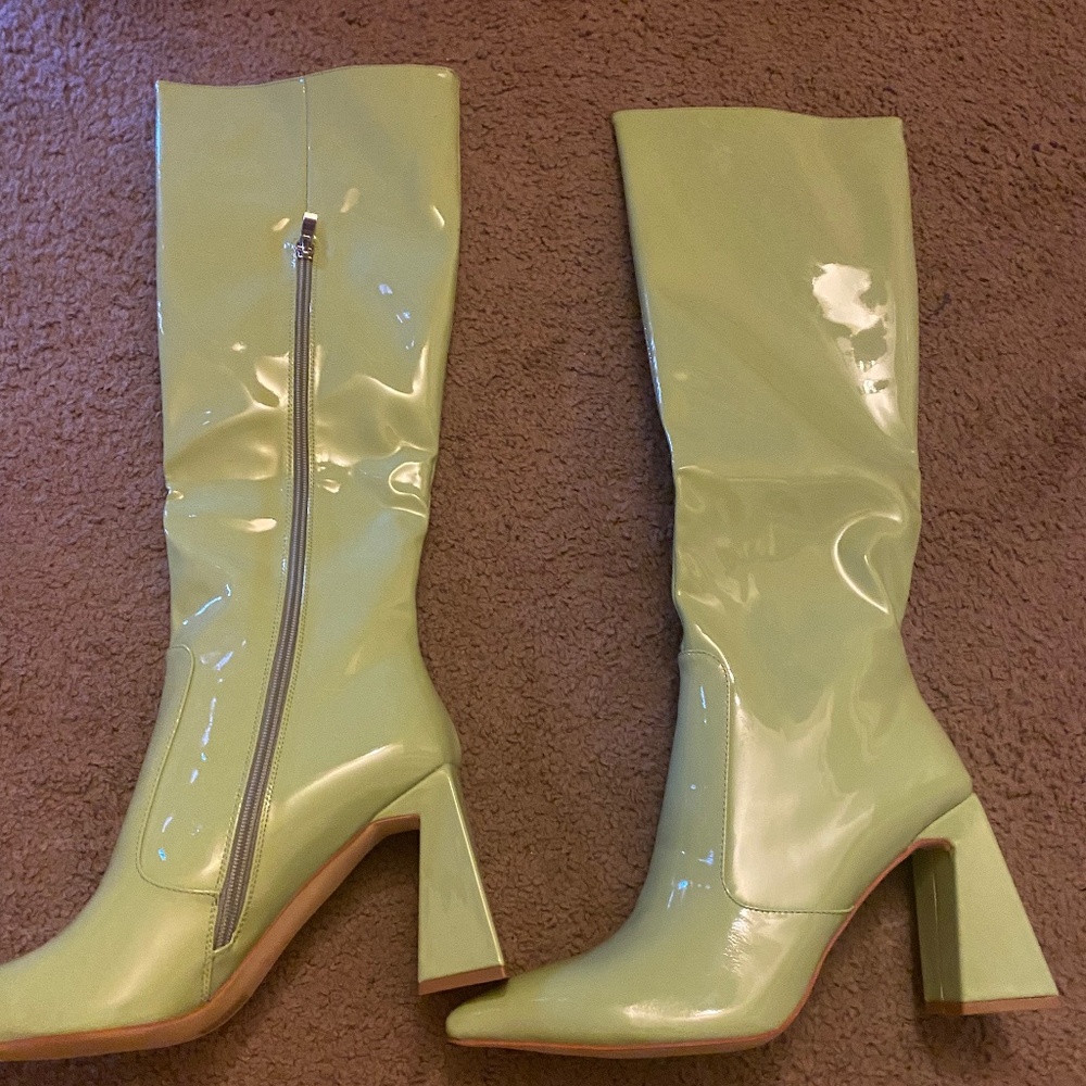 GREEN RICARDO KNEE-HIGH BOOTS size 8